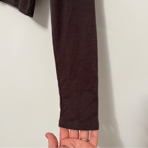 ABOUND Long Sleeve Button up Front Cropped Top Size M - Picture 12 of 14